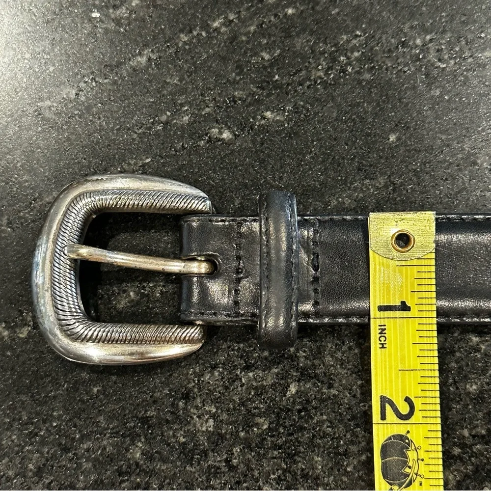 Talbots Vintage 1994 Leather Belt Silver Decorative Buckle Sz Medium‎